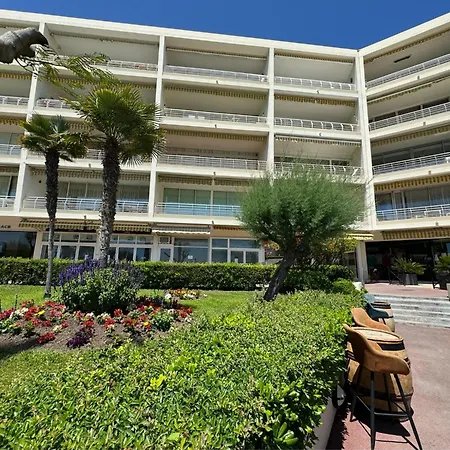 Appartement Belle Vue Sur A Juan Les Pins