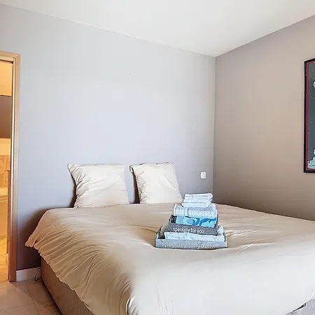 Belle Vue Sur A Juan Les Pins アンティーブ