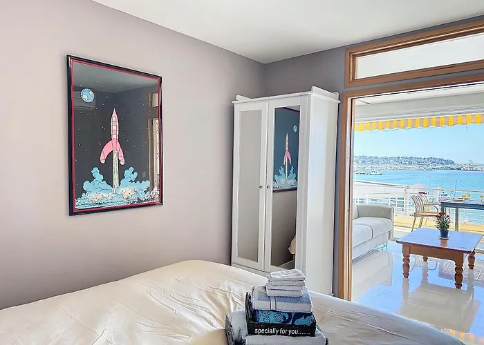 Belle Vue Sur A Juan Les Pins Антиб
